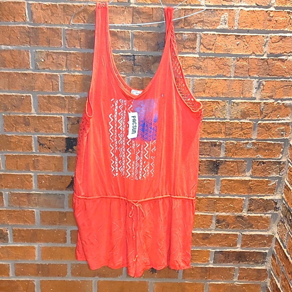 NWT Beach Romper Size L